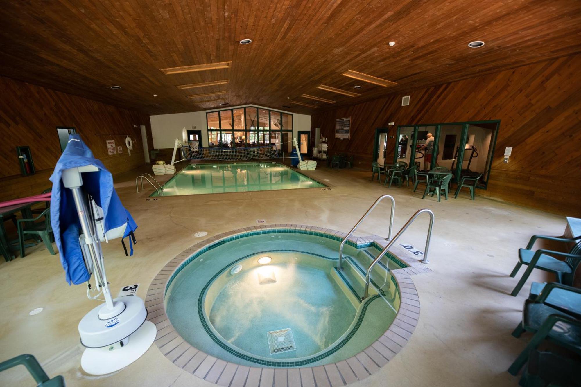 Whitetail Lodge Saint Germain Dış mekan fotoğraf