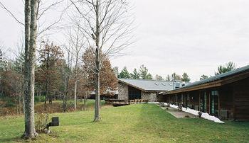 Whitetail Lodge Saint Germain Dış mekan fotoğraf